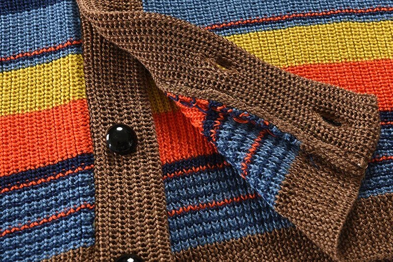 JASPER | KNITTED MEN’S CARDIGAN WITH COLOUR BLOCK AND GEOMETRIC PATTERN