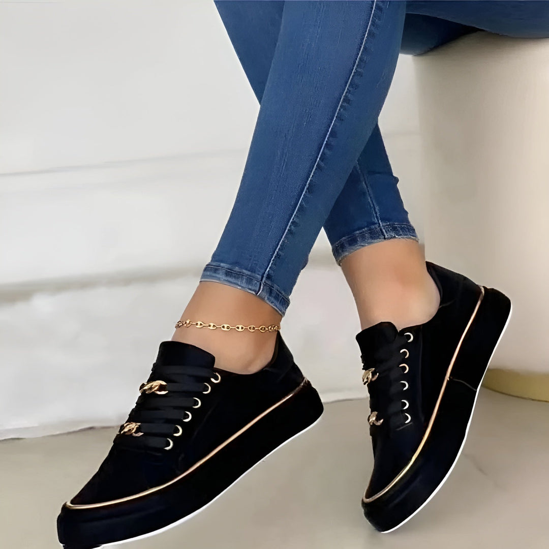 AVELINE | ORTHOPEDIC CHAIN ACCENT SNEAKERS