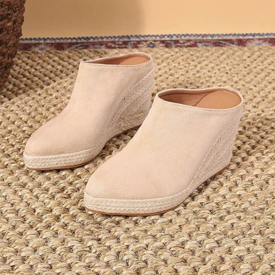 ISMAY | CLASSIC WEDGE MULES