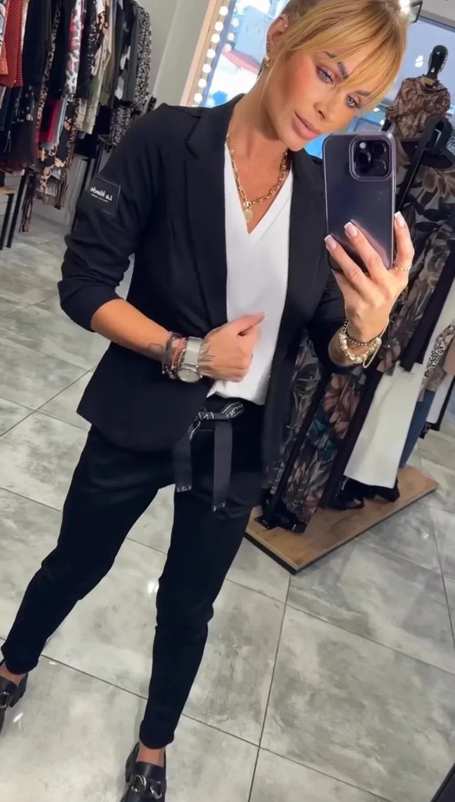 AMELIA | TAILORED SET WITH SOFT BLAZER AND CASUAL JOGGERS