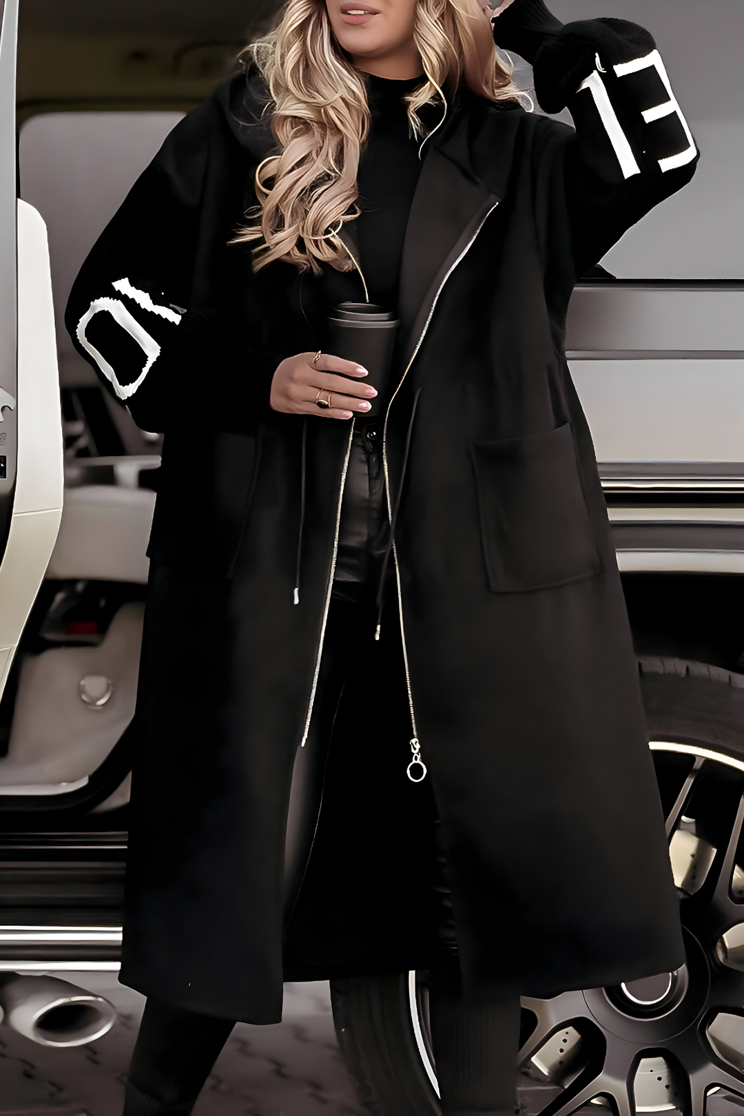 EVELYN | LONG COAT WITH KNITTED SLEEVES AND HOOD