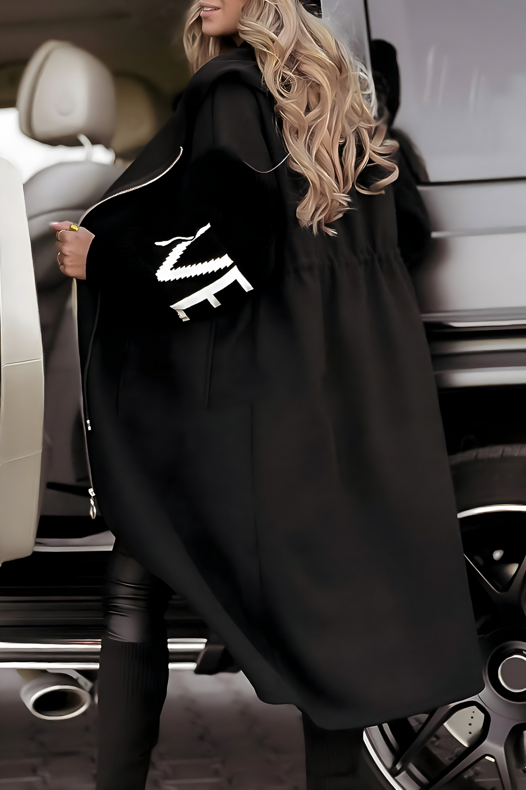 EVELYN | LONG COAT WITH KNITTED SLEEVES AND HOOD