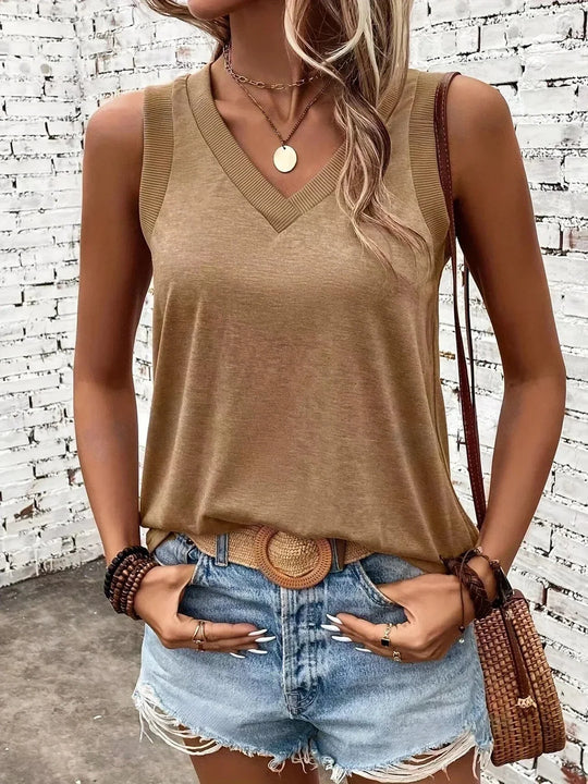 ASSILA | V-NECK TOP