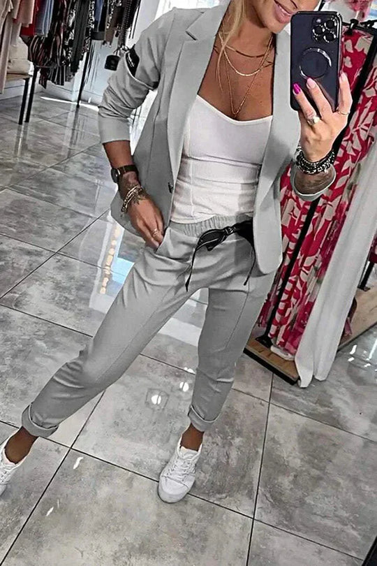 AMELIA | TAILORED SET WITH SOFT BLAZER AND CASUAL JOGGERS