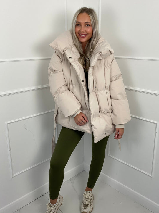 SKYE | SHORT PUFFER JACKET WITH BELTED WAIST