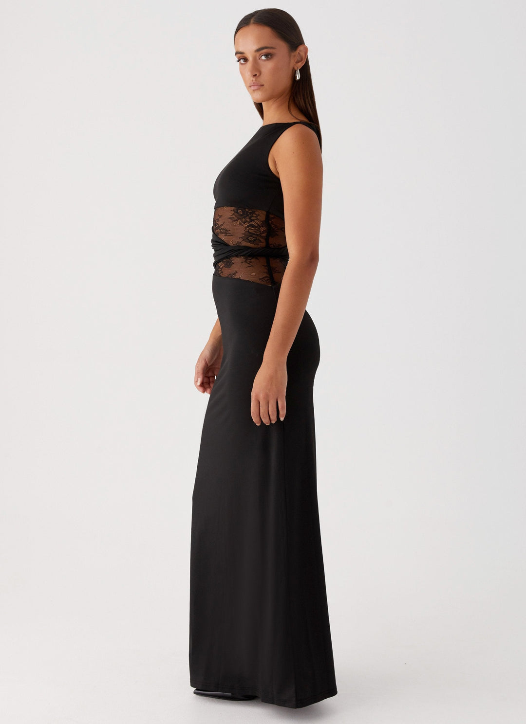 LAYLA | FIGURE-HUGGING MAXI DRESS WITH SUBTLE CUTOUTS AND LACING