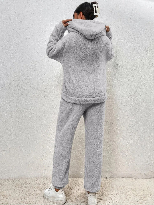 RUBY | ULTRA-COMFORTABLE TEDDY LOUNGE SET WITH HOOD