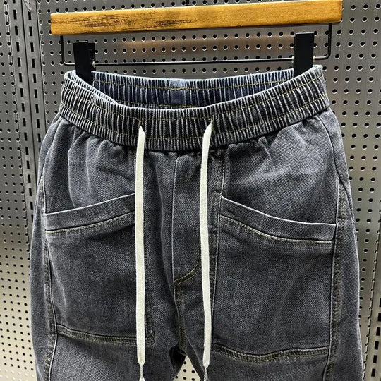 ETHAN | THE ALLIANCE BETWEEN DENIM STYLE AND JOGGER COMFORT