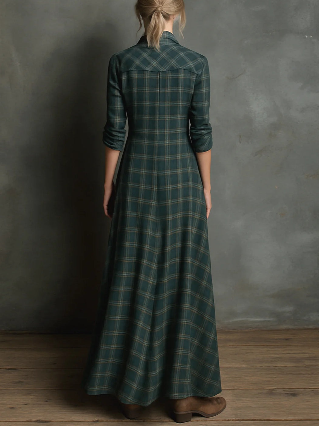 LAUREN | LONG DRESS WITH GREEN CHECKED LAPELS