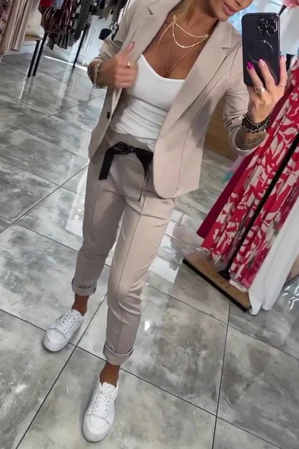 AMELIA | TAILORED SET WITH SOFT BLAZER AND CASUAL JOGGERS