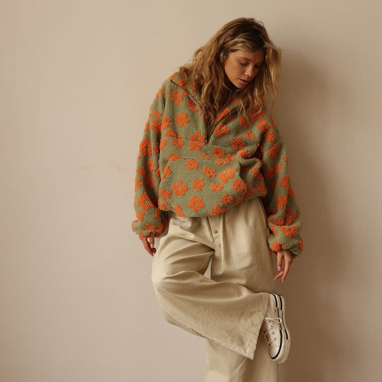 LAYLA | FLORAL SWEATER