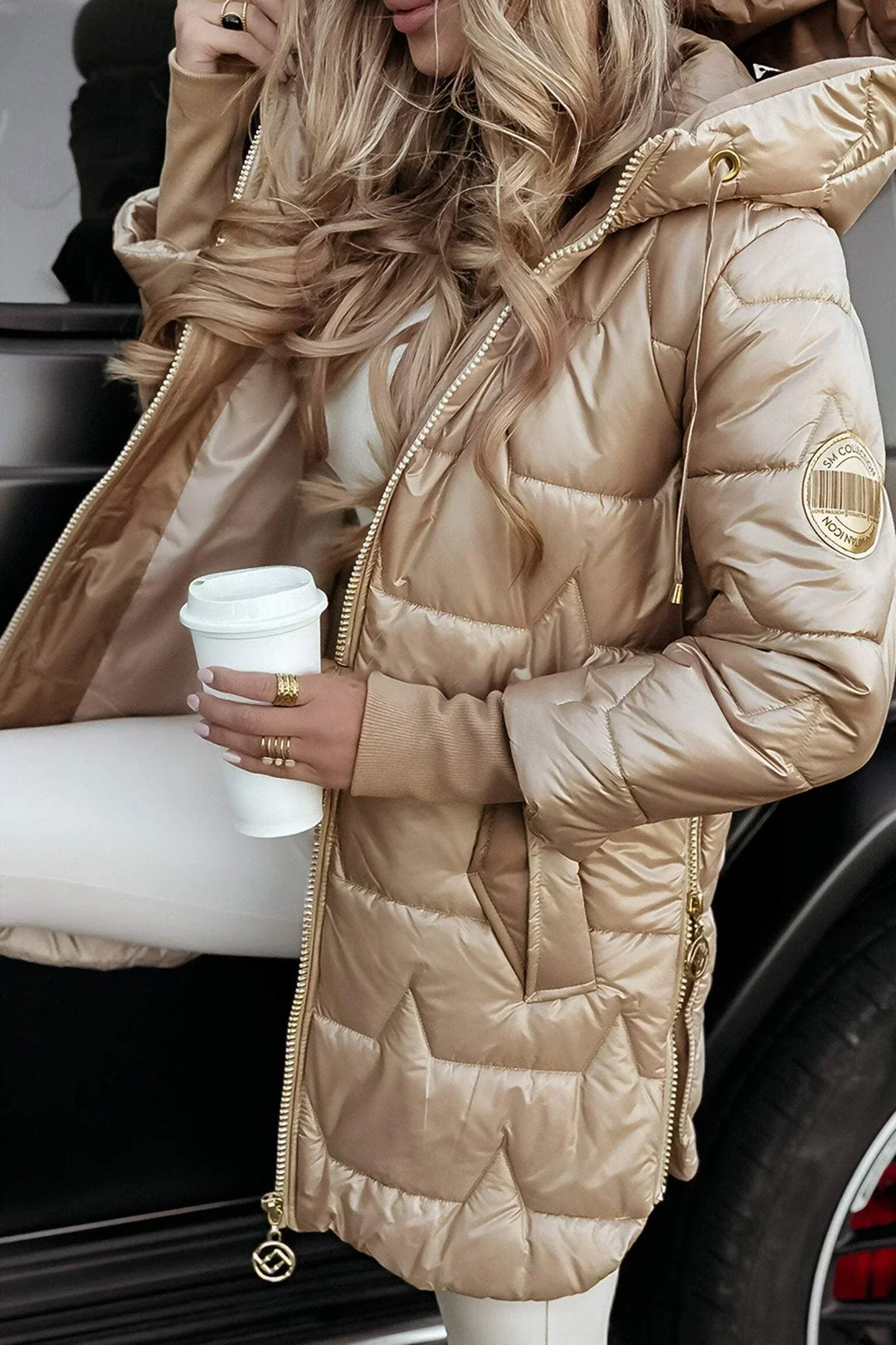 JULIA | ELEGANT WINTER COAT WITH HOOD AND PADDING